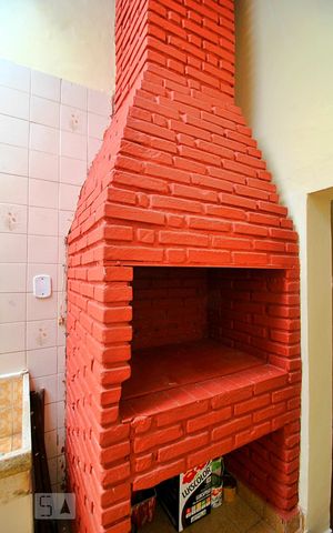 Casa à venda com 200m², 3 quartos e 2 vagasLavanderia/Churrasqueira