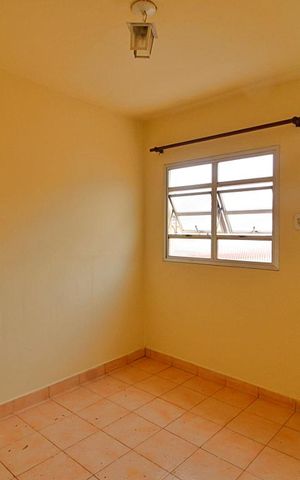 Casa à venda com 200m², 3 quartos e 2 vagasQuarto de Serviço