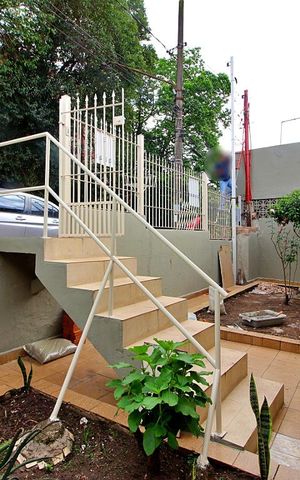 Casa à venda com 200m², 3 quartos e 2 vagasQuintal
