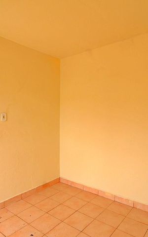Casa à venda com 200m², 3 quartos e 2 vagasQuarto de Serviço