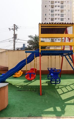 Apartamento para alugar com 66m², 2 quartos e 2 vagas Apartamento para alugar com 66m², 2 quartos e 2 vagasÁrea Comum - Playground