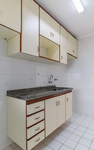 Apartamento para alugar com 66m², 2 quartos e 2 vagas Apartamento para alugar com 66m², 2 quartos e 2 vagasCozinha