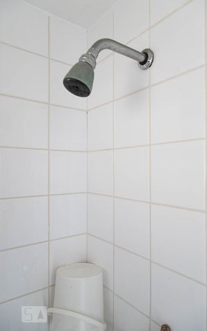 Apartamento à venda com 347m², 4 quartos e 5 vagas Apartamento à venda com 347m², 4 quartos e 5 vagasBanheiro de serviço