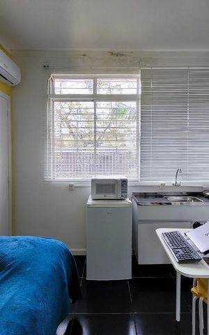 Casa à venda com 197m², 3 quartos e 4 vagasKitnet