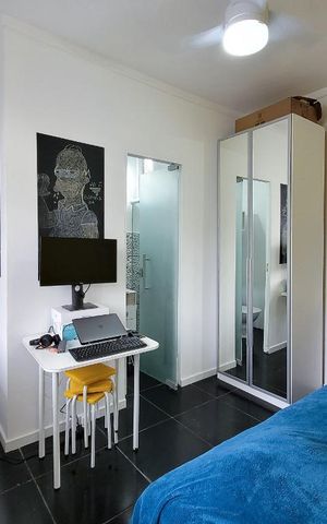 Casa à venda com 197m², 3 quartos e 4 vagasKitnet