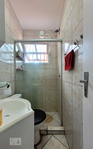 Casa à venda com 197m², 3 quartos e 4 vagasBanheiro