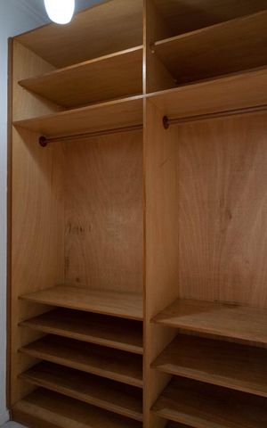 Casa à venda com 250m², 3 quartos e 4 vagas Casa à venda com 250m², 3 quartos e 4 vagasCloset da Suíte