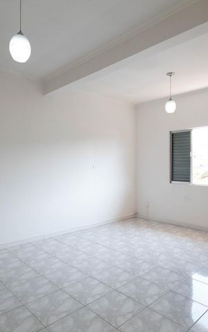 Casa à venda com 250m², 3 quartos e 4 vagas Casa à venda com 250m², 3 quartos e 4 vagasSuíte