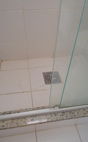 Apartamento à venda com 68m², 3 quartos e 1 vagaSuite - Banheiro