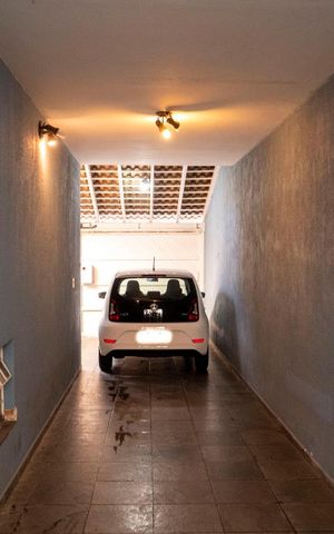 Casa à venda com 238m², 4 quartos e 3 vagasGaragem