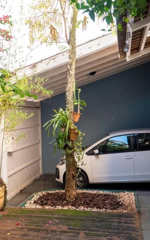 Casa à venda com 238m², 4 quartos e 3 vagasJardim
