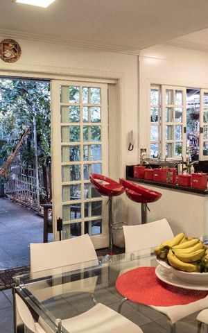 Casa à venda com 238m², 4 quartos e 3 vagasCozinha