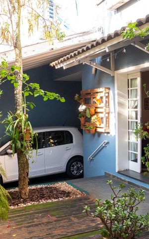 Casa à venda com 238m², 4 quartos e 3 vagasJardim