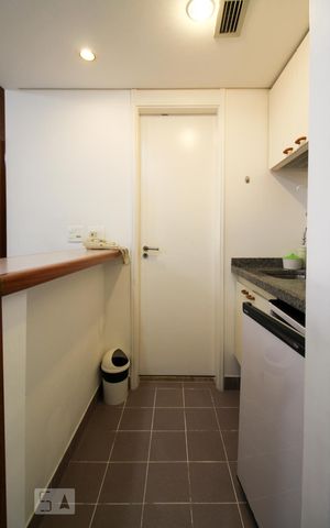 Studio para alugar com 28m², 1 quarto e 1 vaga Studio para alugar com 28m², 1 quarto e 1 vagaCozinha