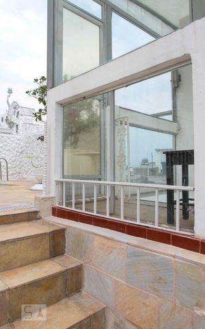 Apartamento à venda com 250m², 3 quartos e 1 vaga Apartamento à venda com 250m², 3 quartos e 1 vagaEntrada para Cobertura