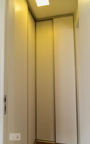 Apartamento à venda com 120m², 3 quartos e 3 vagas Apartamento à venda com 120m², 3 quartos e 3 vagasSuíte - Armário