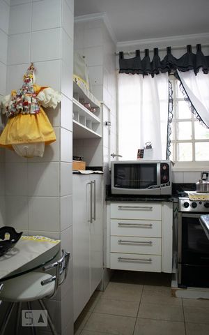 Apartamento à venda com 70m², 2 quartos e 1 vagaCozinha