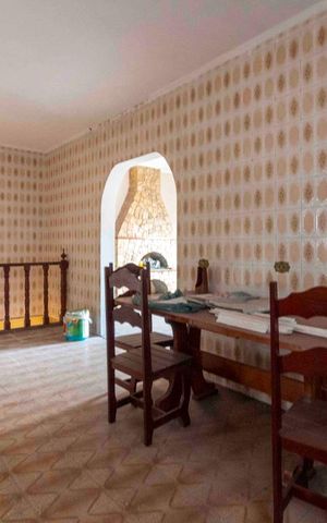 Casa à venda com 170m², 2 quartos e 2 vagas Casa à venda com 170m², 2 quartos e 2 vagasCozinha