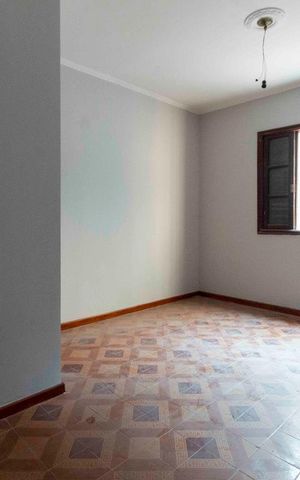 Casa à venda com 170m², 2 quartos e 2 vagas Casa à venda com 170m², 2 quartos e 2 vagasQuarto 2