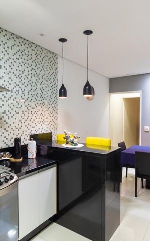 Casa à venda com 350m², 3 quartos e 2 vagas Casa à venda com 350m², 3 quartos e 2 vagasCozinha