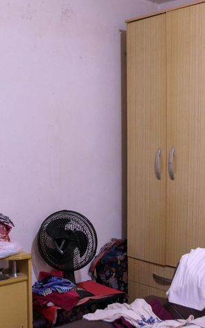 Casa à venda com 250m², 9 quartos e 3 vagas Casa à venda com 250m², 9 quartos e 3 vagasQuarto 1