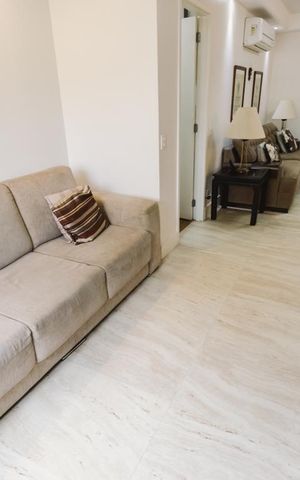 Apartamento à venda com 162m², 4 quartos e 3 vagas Apartamento à venda com 162m², 4 quartos e 3 vagasSala