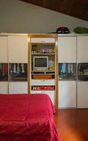 Casa à venda com 286m², 4 quartos e 5 vagasQuarto 1