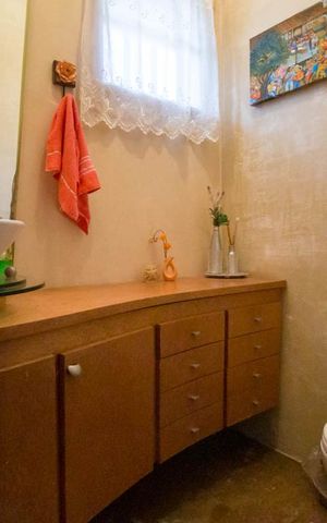 Casa à venda com 286m², 4 quartos e 5 vagasLavabo