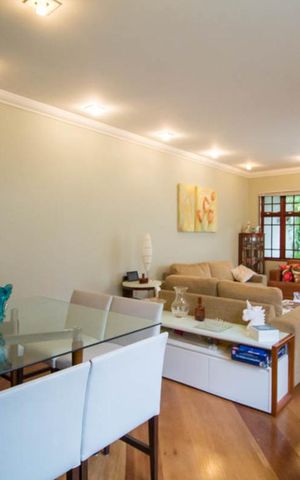 Casa à venda com 286m², 4 quartos e 5 vagasSala 1