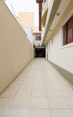 Casa à venda com 286m², 4 quartos e 5 vagasGaragem 