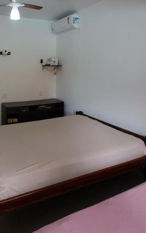 Casa à venda com 400m², 5 quartos e 4 vagas Casa à venda com 400m², 5 quartos e 4 vagasSuite 1