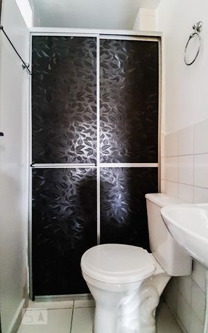 Apartamento para alugar com 60m², 3 quartos e 1 vaga Apartamento para alugar com 60m², 3 quartos e 1 vagaBanheiro