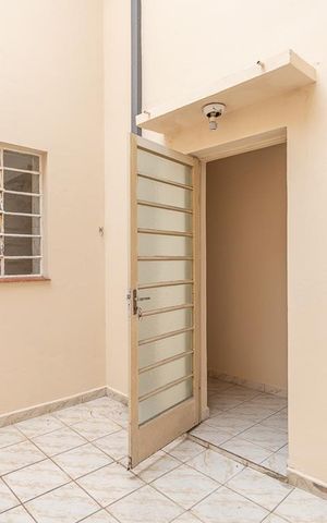 Casa à venda com 200m², 3 quartos e 1 vagaQuintal