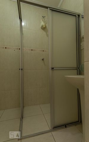 Casa à venda com 200m², 3 quartos e 1 vagaBanheiro de Serviço