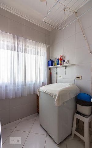 Apartamento à venda com 67m², 3 quartos e 1 vaga Apartamento à venda com 67m², 3 quartos e 1 vagaÁrea de Serviço