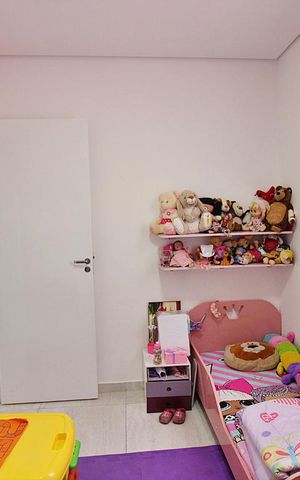 Casa à venda com 220m², 4 quartos e 2 vagasQuarto 4 