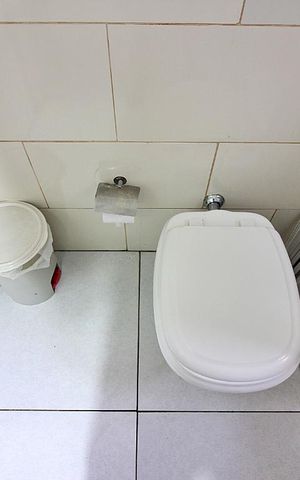 Casa à venda com 220m², 4 quartos e 2 vagasDetalhes do Banheiro 1