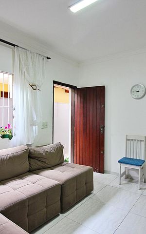 Casa à venda com 220m², 4 quartos e 2 vagasSala 1