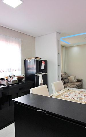Casa à venda com 220m², 4 quartos e 2 vagasSala/Cozinha 