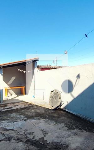 Casa à venda com 250m², 3 quartos e 4 vagasQuintal