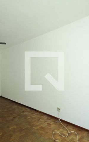 Apartamento à venda com 73m², 2 quartos e sem vagaSala