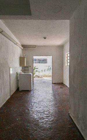 Casa à venda com 200m², 2 quartos e 2 vagasÁrea de Serviço