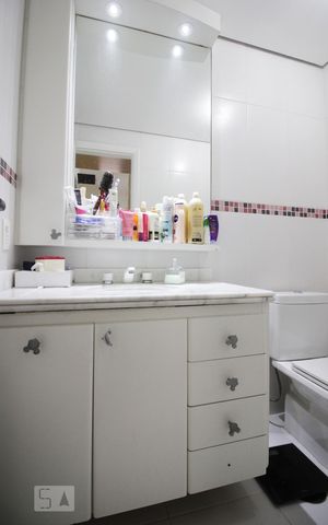 Apartamento à venda com 158m², 4 quartos e 3 vagasBanheiro da suíte 3