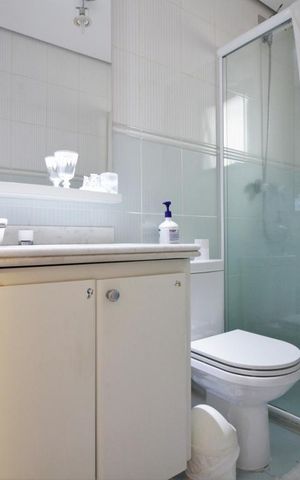 Apartamento à venda com 158m², 4 quartos e 3 vagasBanheiro da suíte 2