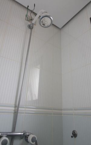 Apartamento à venda com 158m², 4 quartos e 3 vagasChuveiro