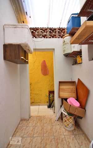 Casa à venda com 112m², 3 quartos e 2 vagasLavanderia