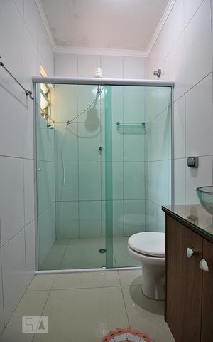 Casa à venda com 112m², 3 quartos e 2 vagasBanheiro Social