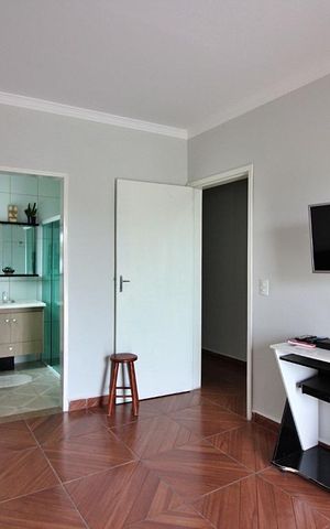 Casa à venda com 112m², 3 quartos e 2 vagasQuarto 1 - Suíte
