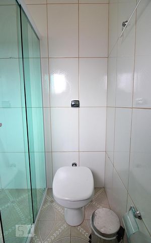 Casa à venda com 112m², 3 quartos e 2 vagasBanheiro da Suíte 1 