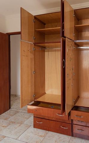 Apartamento para alugar com 99m², 3 quartos e 1 vaga Apartamento para alugar com 99m², 3 quartos e 1 vagaQuarto 2 - Armários